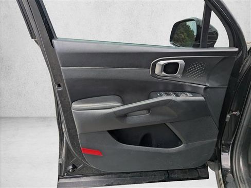 Used 2022 Kia Sorento EX FWD image 22