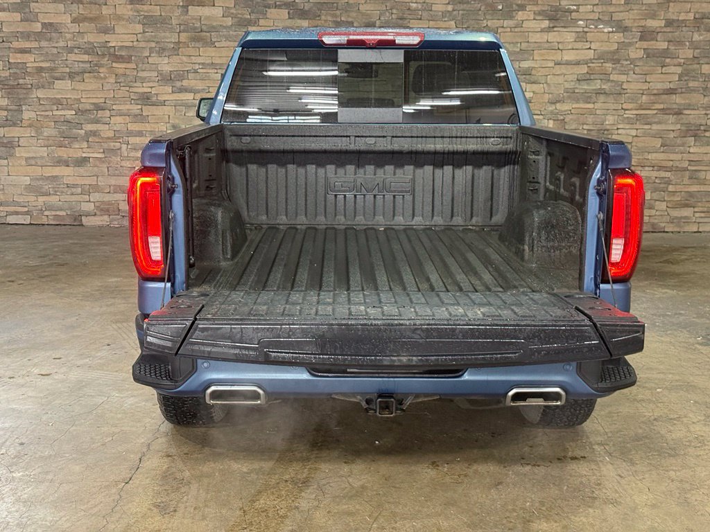 Used 2025 GMC Sierra 1500 Denali AWD/4WD image 8