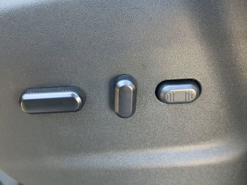 Used 2024 Ford Transit 350 XLT image 27