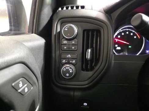 Certified 2021 Chevrolet Silverado 1500 Custom Trail Boss w/ Safety Confidence Package image 15