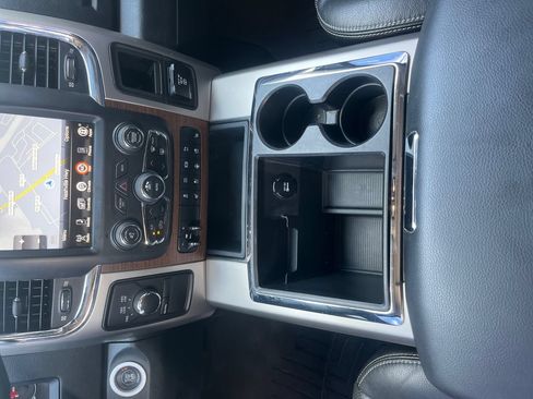 Used 2014 RAM 2500 Laramie w/ Cold Weather Group AWD/4WD image 27