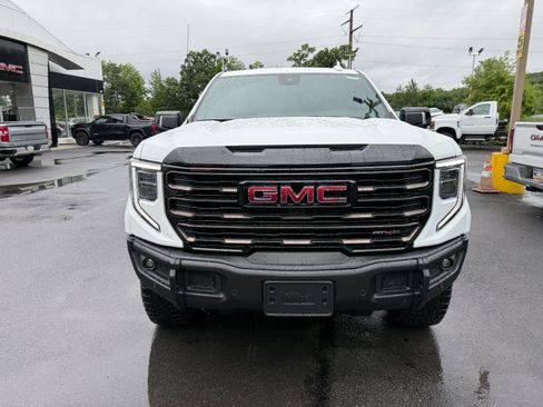 New 2026 GMC Sierra 1500 AT4X AWD/4WD image 8