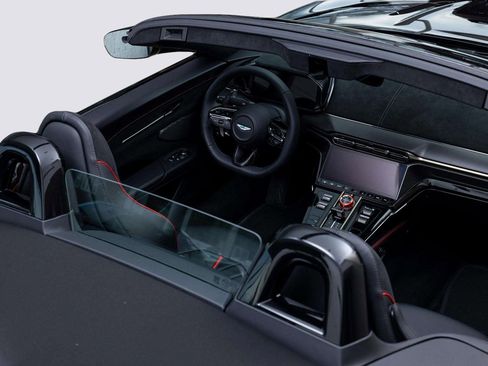 New 2026 Aston Martin V8 Vantage S image 38