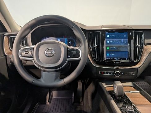 Used 2023 Volvo XC60 B5 Plus w/ Climate Package image 16