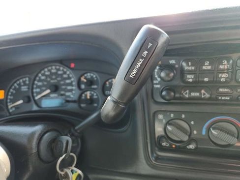 Used 2002 Chevrolet Silverado 1500 LS w/ Off-Road Pkg AWD/4WD image 15