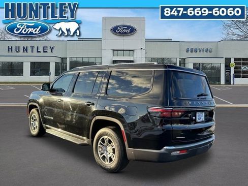 Used 2022 Jeep Wagoneer Series I w/ Convenience Group I image 6