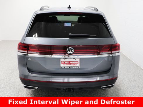 Used 2024 Volkswagen Atlas SE image 8