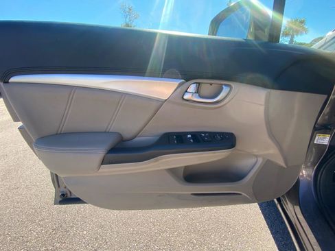Used 2013 Honda Civic EX-L image 9
