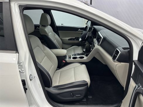 Used 2020 Kia Sportage SX image 14