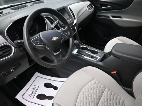 Used 2021 Chevrolet Equinox LS w/ LS Convenience Package FWD image 13