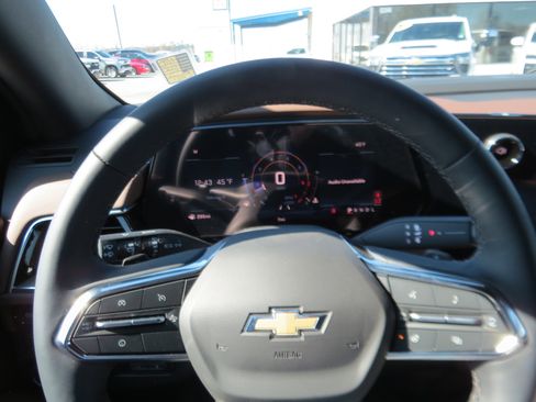 Used 2026 Chevrolet Tahoe High Country image 23