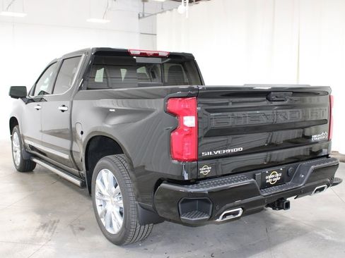 New 2026 Chevrolet Silverado 1500 High Country AWD/4WD image 7