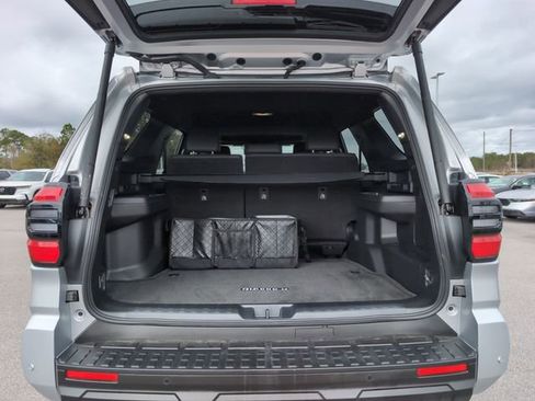 Used 2025 Toyota 4Runner TRD Off-Road Premium image 5