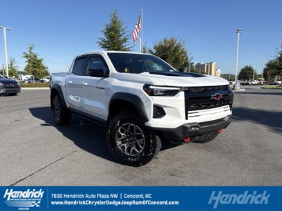Used 2024 Chevrolet Colorado ZR2 w/ Technology Package