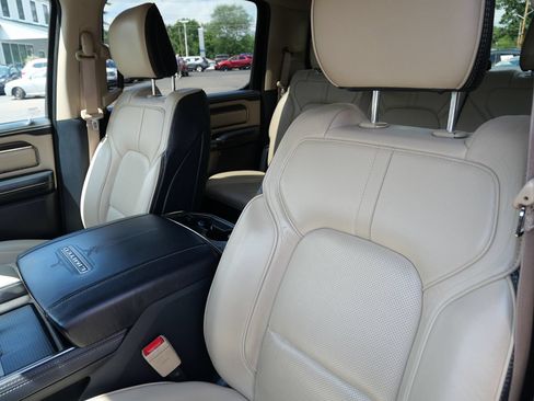 Used 2019 RAM 1500 Limited AWD/4WD image 11