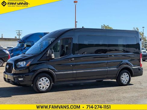 Used 2024 Ford Transit 350 XLT RWD image 3