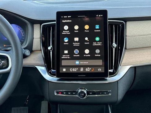 New 2026 Volvo XC90 B5 Plus w/ Protection Package image 8