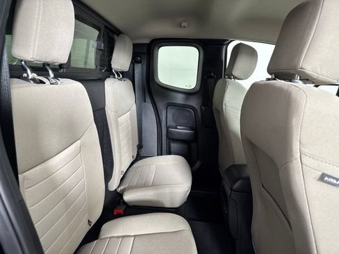 Used 2019 Ford Ranger XLT w/ Equipment Group 302A Luxury AWD/4WD image 5