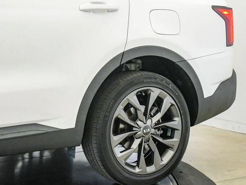 Used 2021 Kia Sorento SX Prestige AWD/4WD image 11