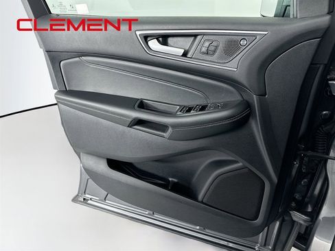 Certified 2022 Ford Edge Titanium image 27