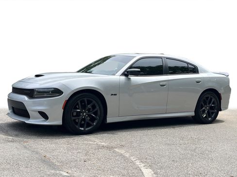Used 2023 Dodge Charger R/T w/ Blacktop Package image 20