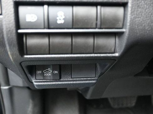 Certified 2025 Toyota Tacoma SR5 w/ SR5 Upgrade Package image 21