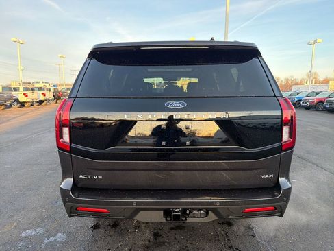New 2026 Ford Expedition Max Active AWD/4WD image 4