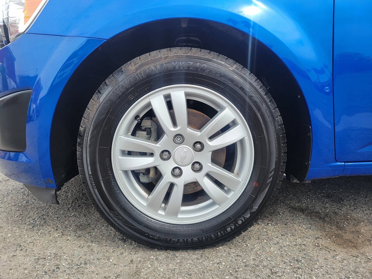 Used 2016 Chevrolet Sonic LT w/ Driver Confidence Package FWD image 11