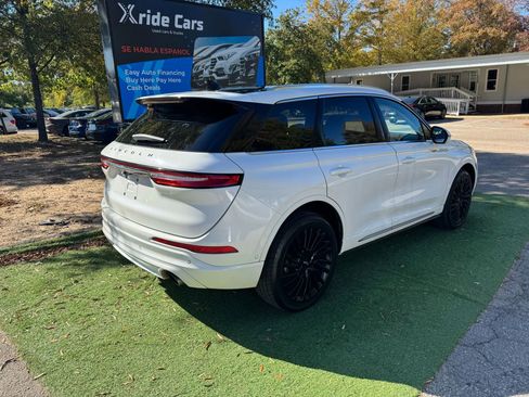 Used 2021 Lincoln Corsair Reserve w/ Equipment Group 201A image 7