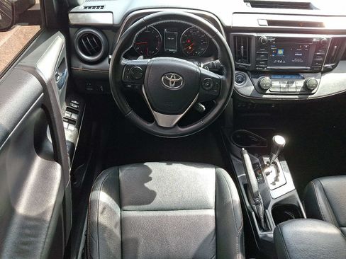 Used 2016 Toyota RAV4 SE w/ Cargo Management Package AWD/4WD image 12
