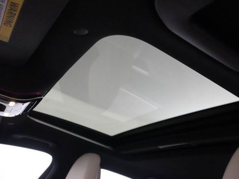 Used 2023 Mercedes-Benz C 300 4MATIC Sedan image 20