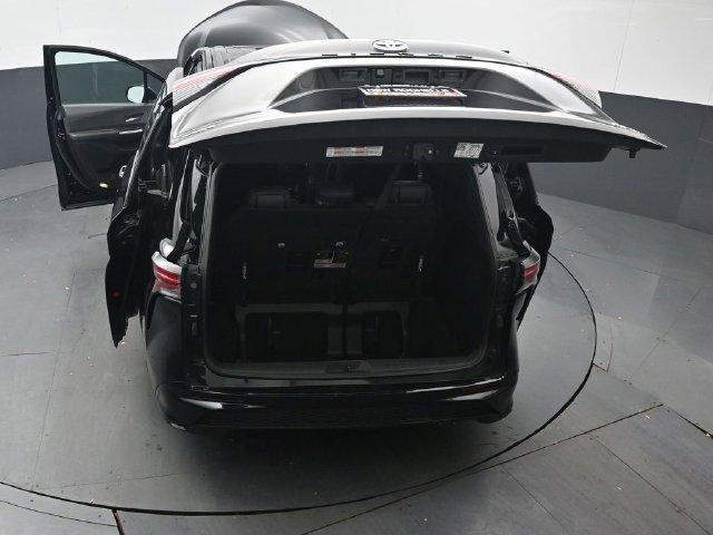 Certified 2023 Toyota Sienna XSE w/ XSE Plus Package AWD/4WD image 50