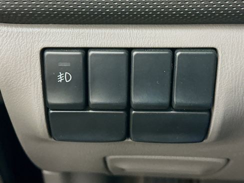Used 2005 Subaru Forester 2.5X AWD/4WD image 17