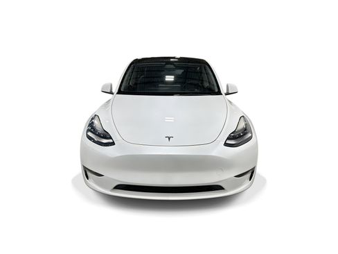 Certified 2023 Tesla Model Y AWD image 2
