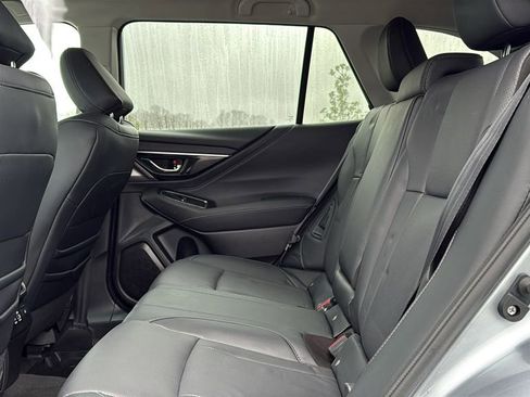Used 2023 Subaru Outback Limited image 25