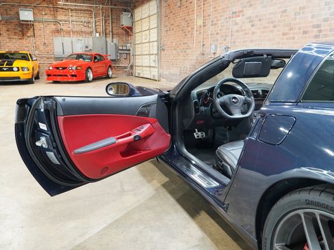 Used 2013 Chevrolet Corvette Coupe w/ Battery Protection Package RWD image 31