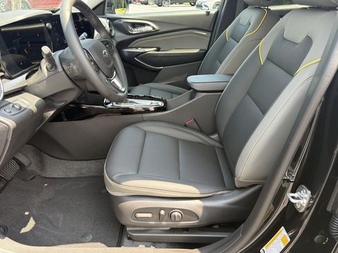 New 2026 Chevrolet Trax ACTIV w/ Driver Confidence Package FWD image 9