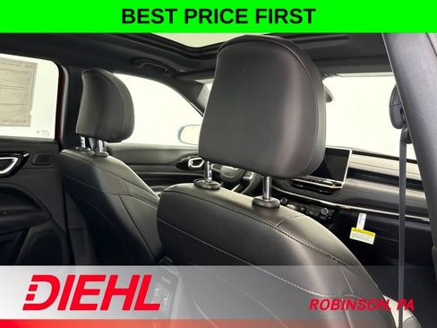 New 2026 Jeep Compass Limited w/ Sun, Sound & Navigation Group AWD/4WD image 13