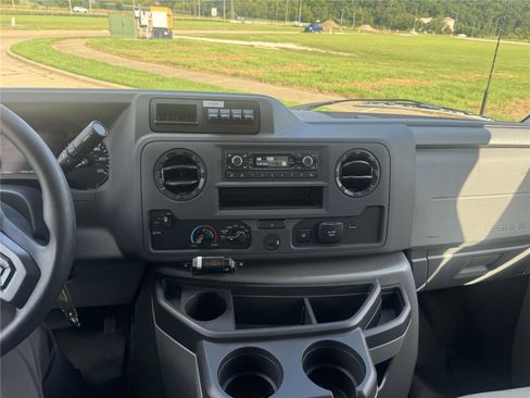 New 2026 Ford E-350 and Econoline 350 Super Duty w/ Power Equipment Group RWD image 13