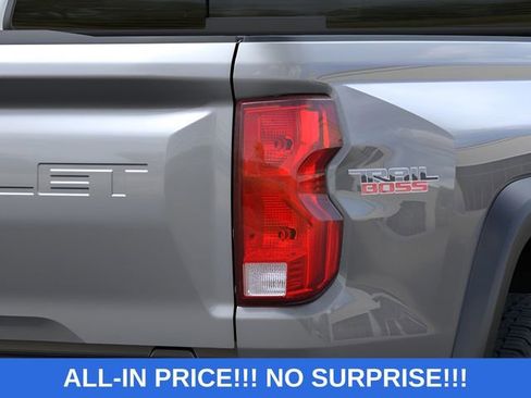 New 2026 Chevrolet Colorado Trail Boss AWD/4WD image 21