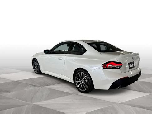 Used 2025 BMW 230i Coupe w/ Premium Package RWD image 6