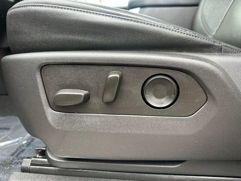 Used 2022 GMC Sierra 1500 SLT w/ SLT Premium Plus Package image 29