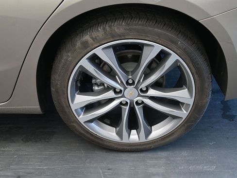 Used 2024 Chevrolet Malibu LT image 15