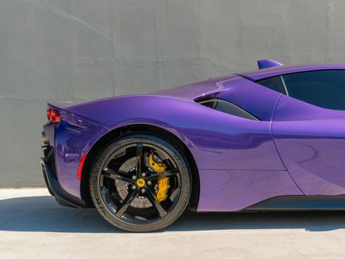 Used 2022 Ferrari SF90 Stradale image 32