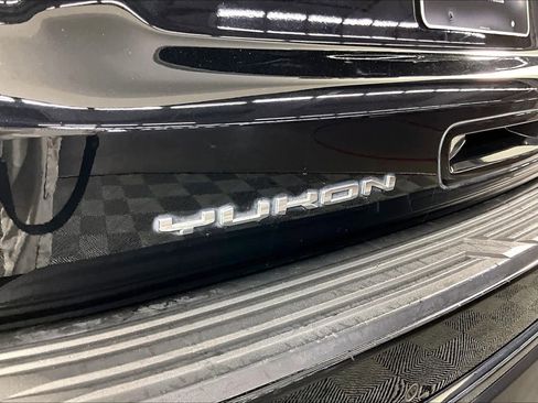 Certified 2023 GMC Yukon XL Denali Ultimate AWD/4WD image 30