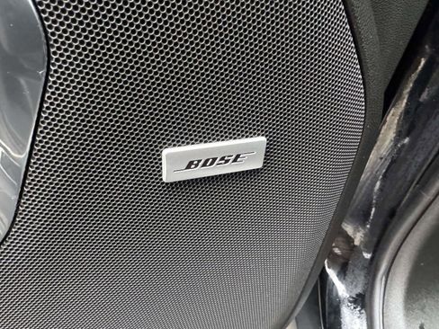 Used 2021 Chevrolet Tahoe High Country w/ Premium Package image 19