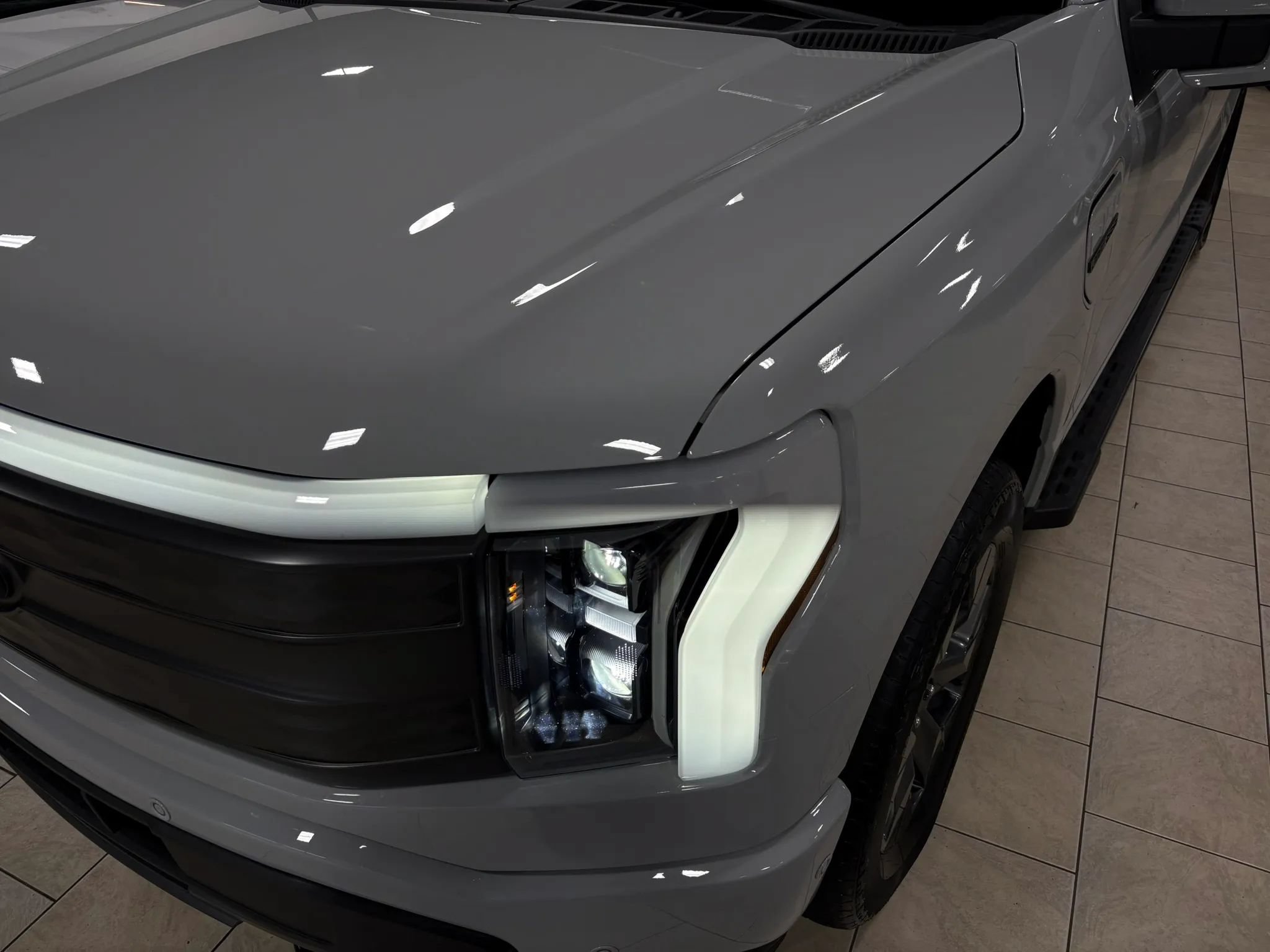 Used 2023 Ford F150 Lightning Lariat w/ Equipment Group 511A High AWD/4WD image 21