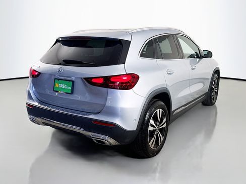 Used 2025 Mercedes-Benz GLA 250 image 10