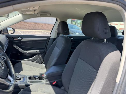 Used 2019 Volkswagen Jetta S w/ Driver Assistance Package FWD image 5