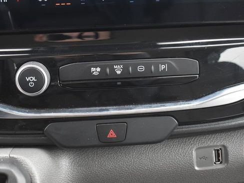 Used 2024 Ford Transit 350 XLT RWD image 27